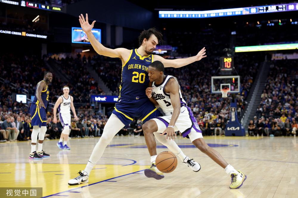 在比赛的中 在比赛的中