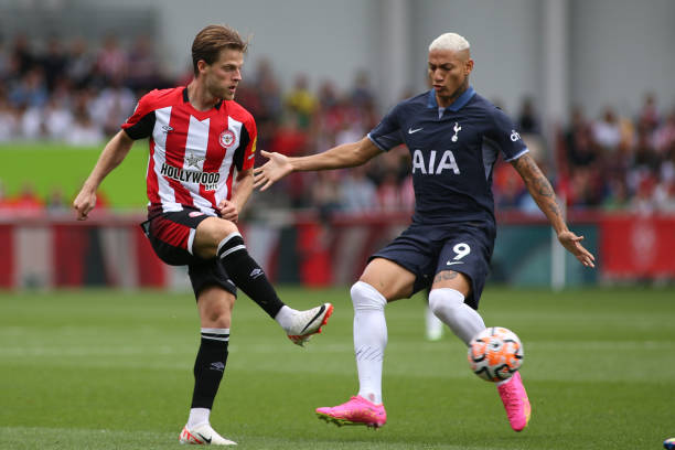 更是一个球 更是一个球