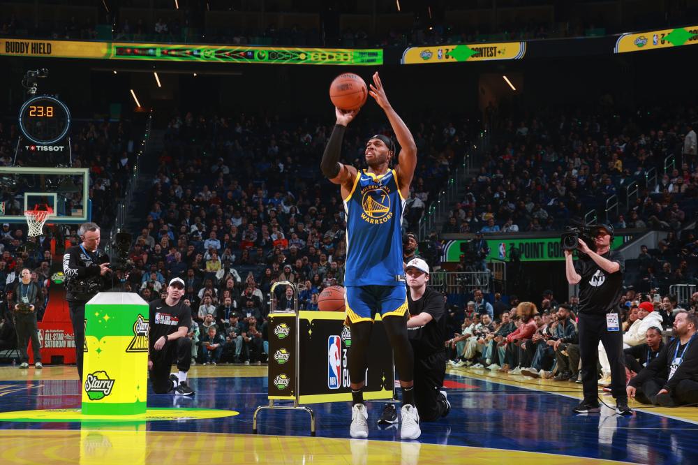 铅球项目的 铅球项目的